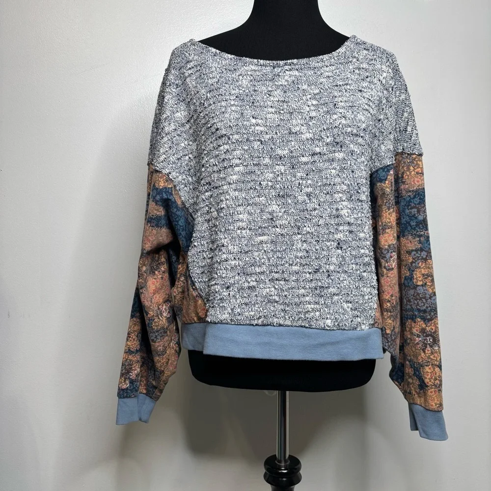 Saturday Sunday by Anthropologie Mixed Fabric Floral Sleeve Sweatshirt Women’s M